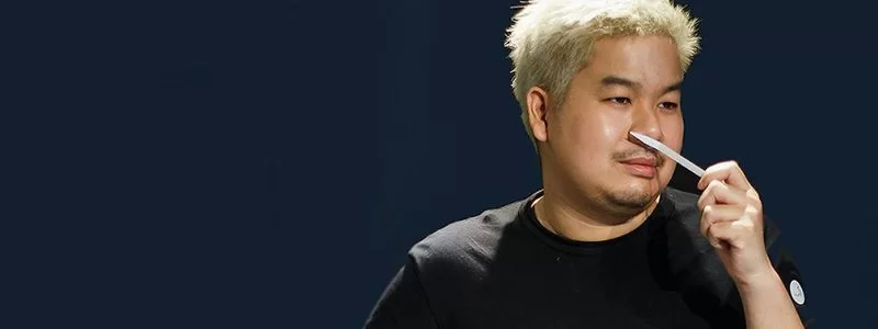 Prin Lomros - The perfumer at work! | Fragnanimous.com